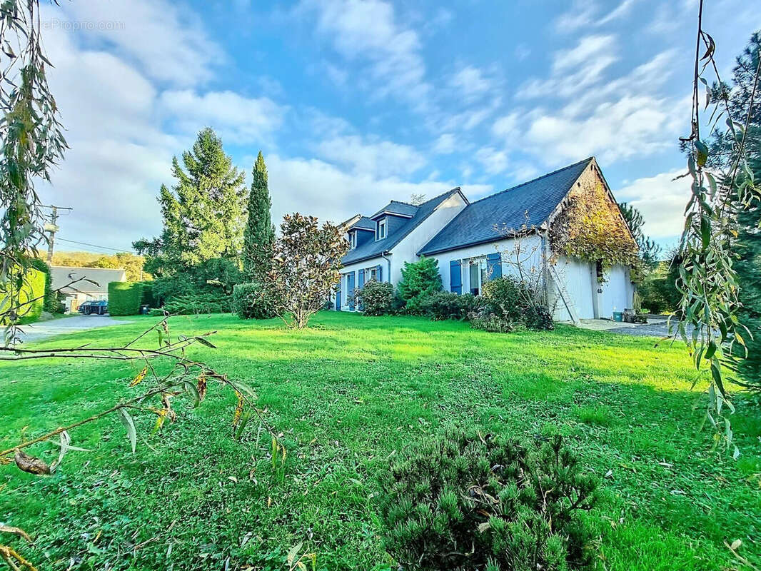 Maison 150 m² à Blere  - photo 2