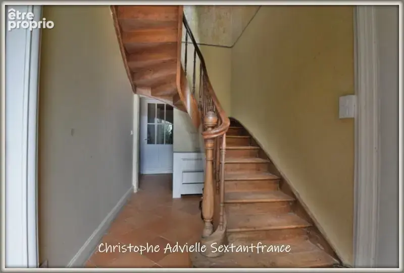 Ensemble immobilier, habitation 230 M2, 5 chambres d'hôtes, 2 gîtes, piscine sur 1 Ha - photo 12