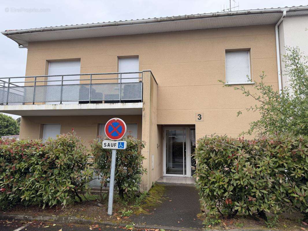 Appartement à GENESTON