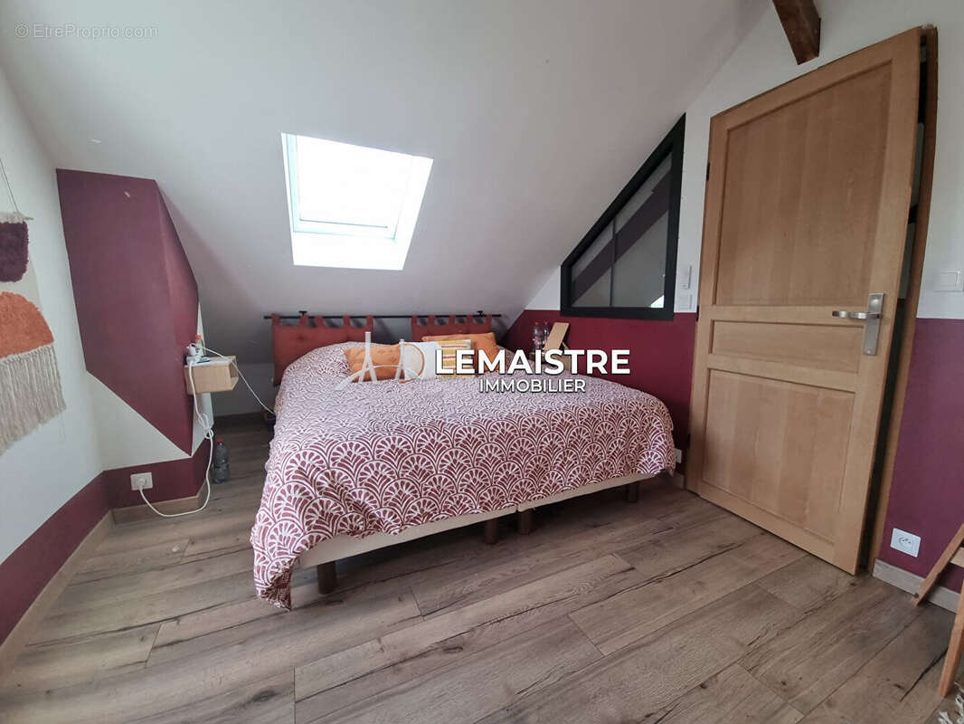 Maison à SAINT-LAURENT-DE-BREVEDENT