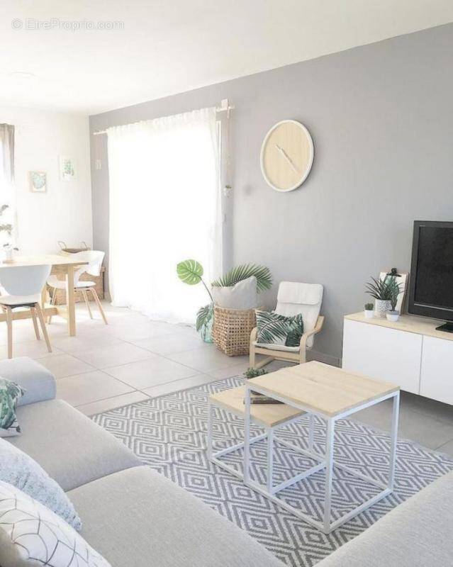 Appartement à ROSNY-SOUS-BOIS