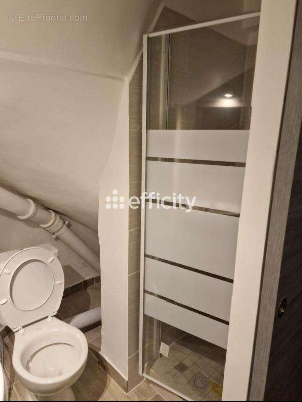 Appartement à AUBERVILLIERS