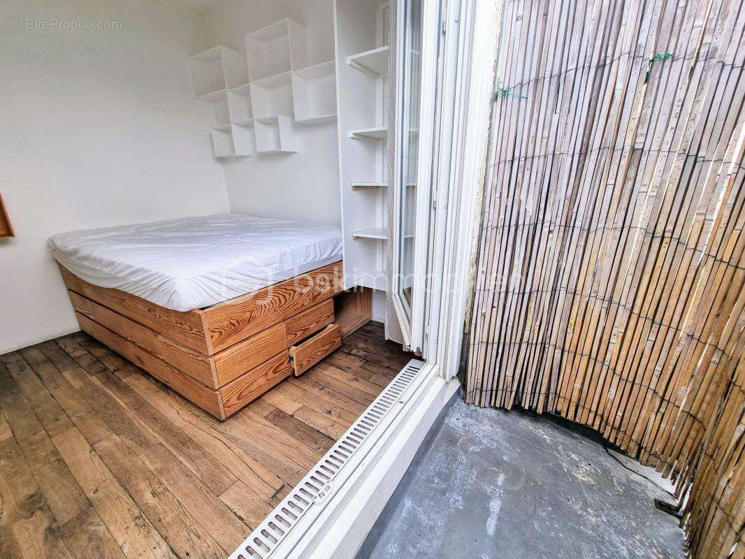 Appartement à PARIS-20E