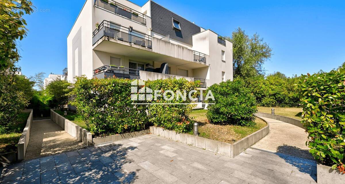 Appartement à CARRIERES-SOUS-POISSY