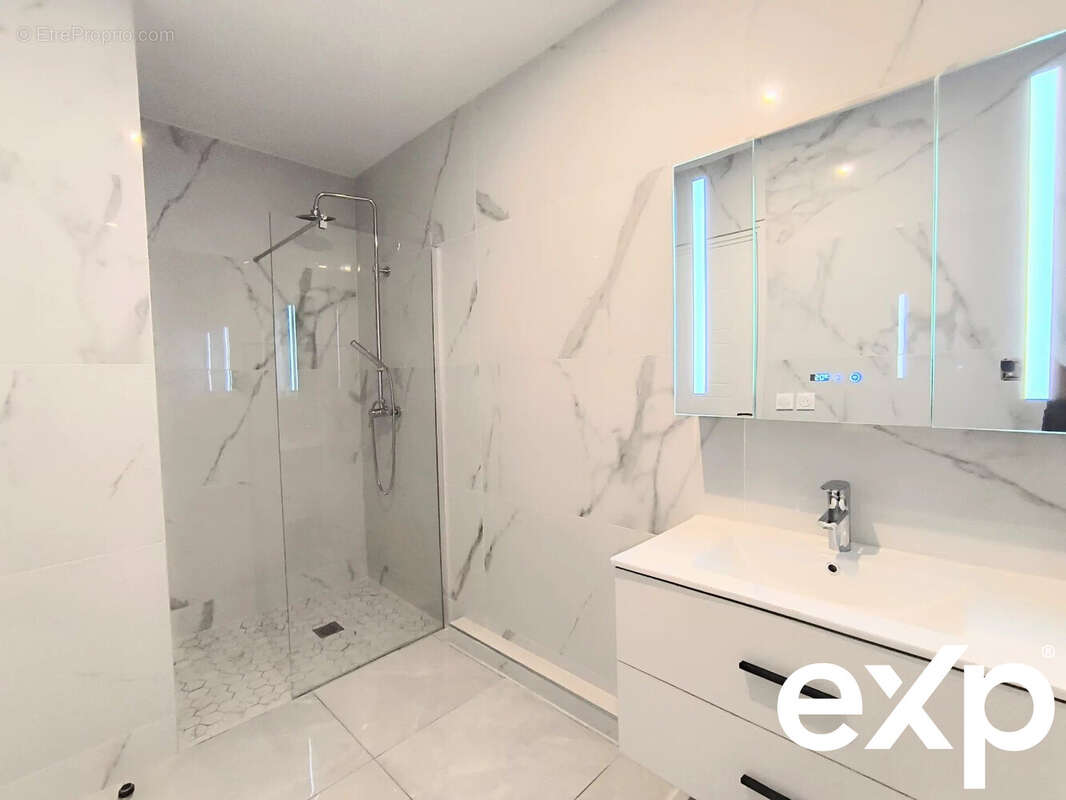 Appartement à SAINT-PIERRE