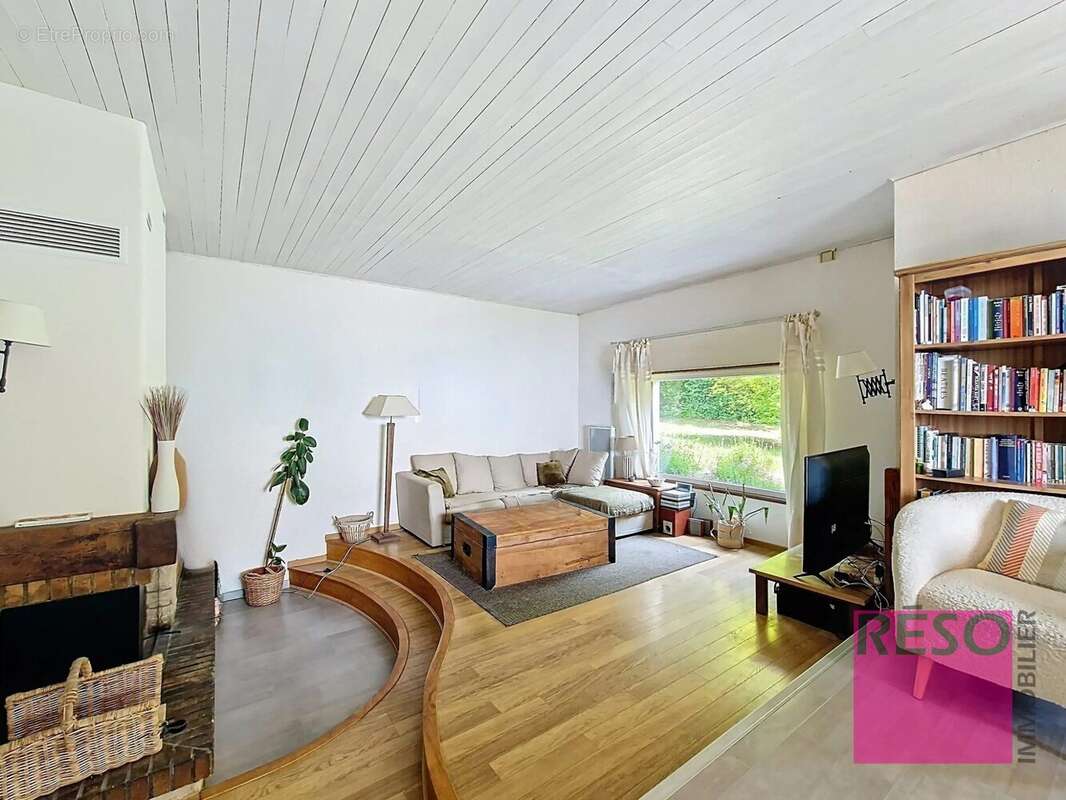 Maison à CRANVES-SALES