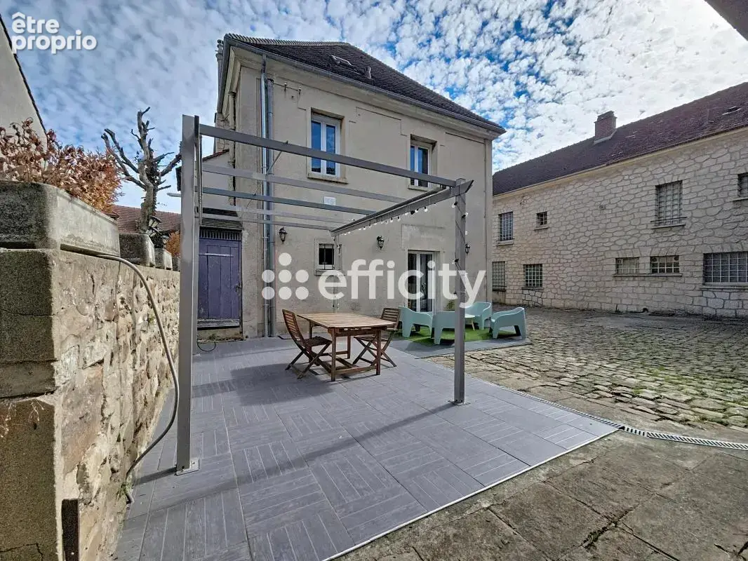 Maison 6 pièces 125 m² à vendre à Cergy (95000) - photo 3