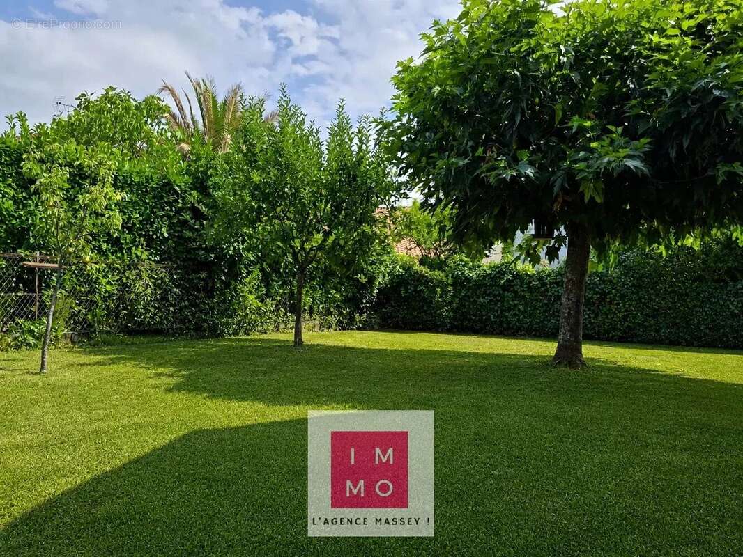 Maison de ville de charme – Plain-pied T3  : garage, jardin et terrasse couverte - photo 22