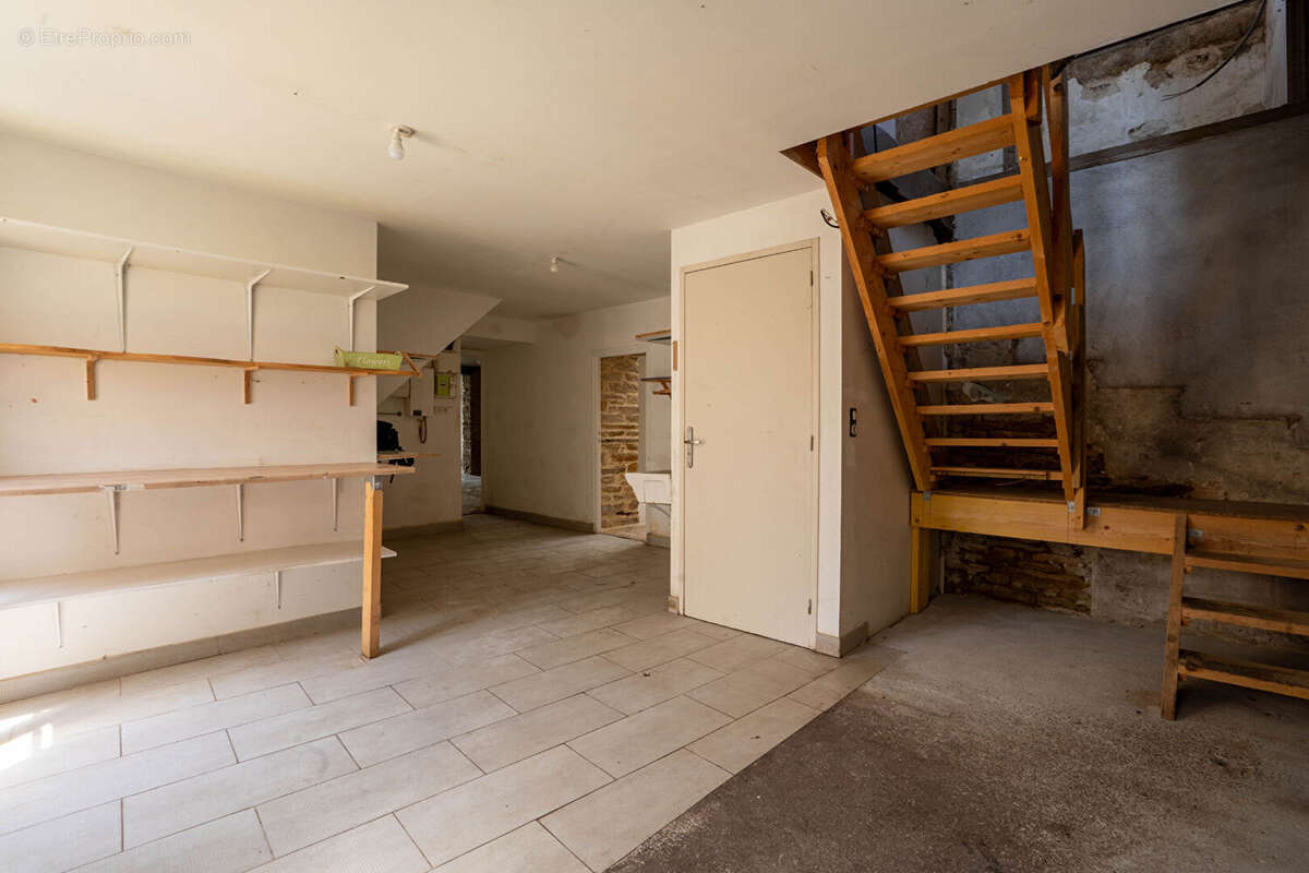A vendre à Melgven - Local commercial 76m² - photo 16