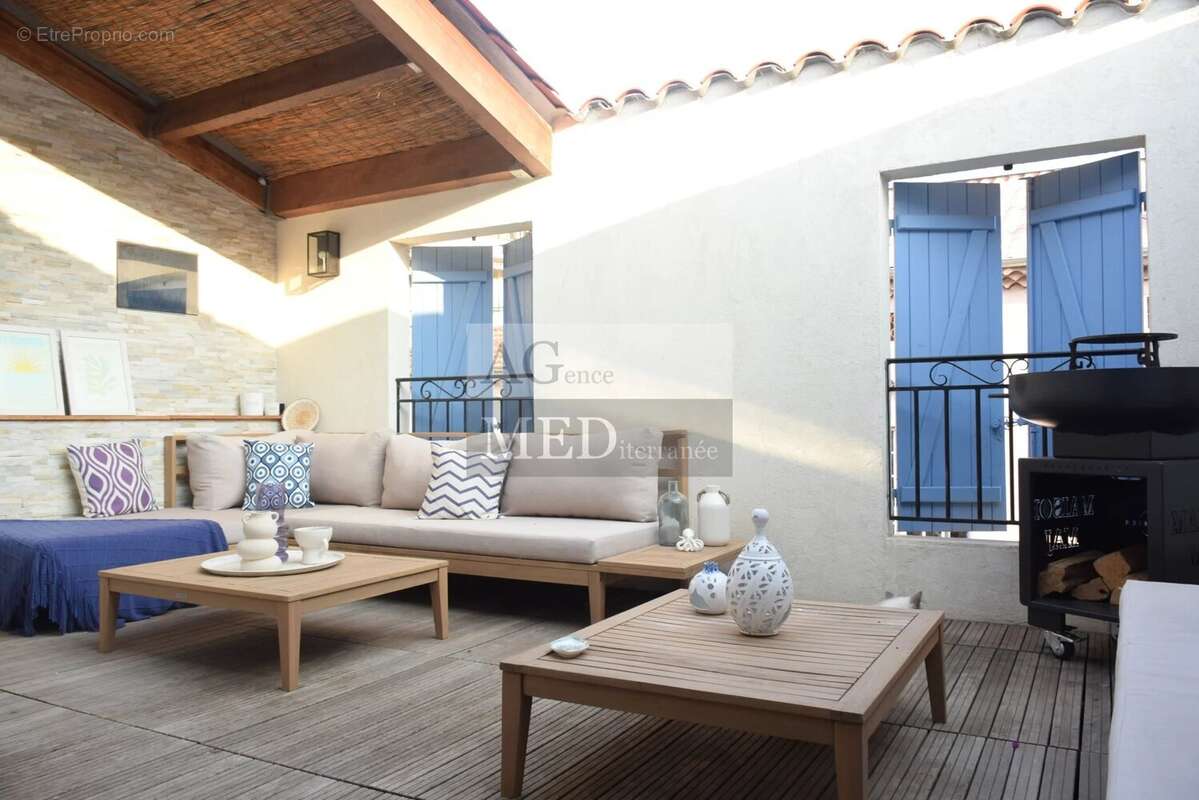 Appartement à MANDELIEU-LA-NAPOULE