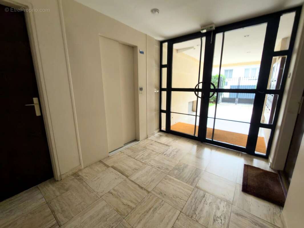 Appartement à LE RAINCY