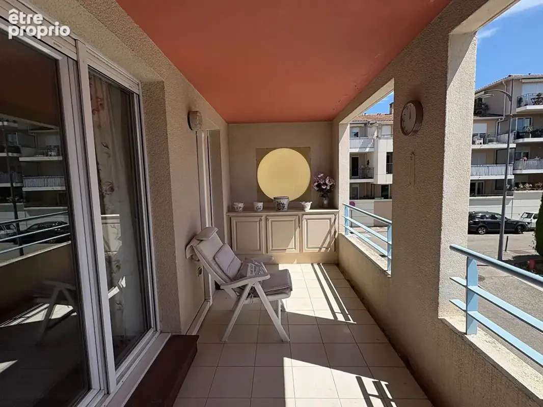 Appartement à VENELLES