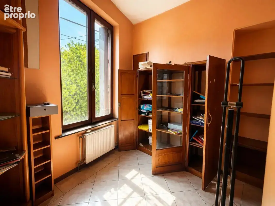 Appartement de 5 pièces À RENOVER de 126 m² à Caluire-et-Cuire - photo 30