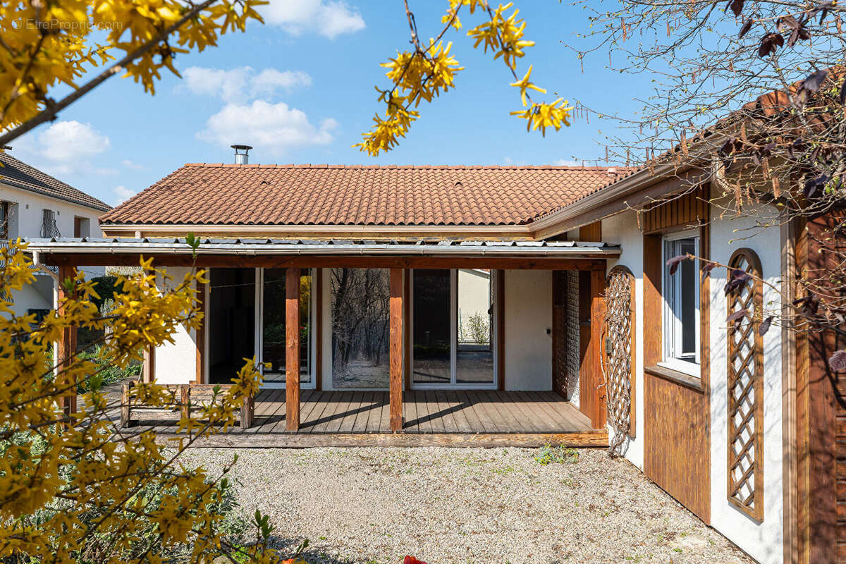 Maison à LEMPDES