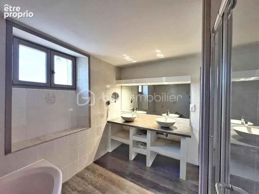 CLÉRIEUX – Maison 176 m² – 4 chambres – Terrain 4 740 m² – Piscine – Dépendances - photo 14