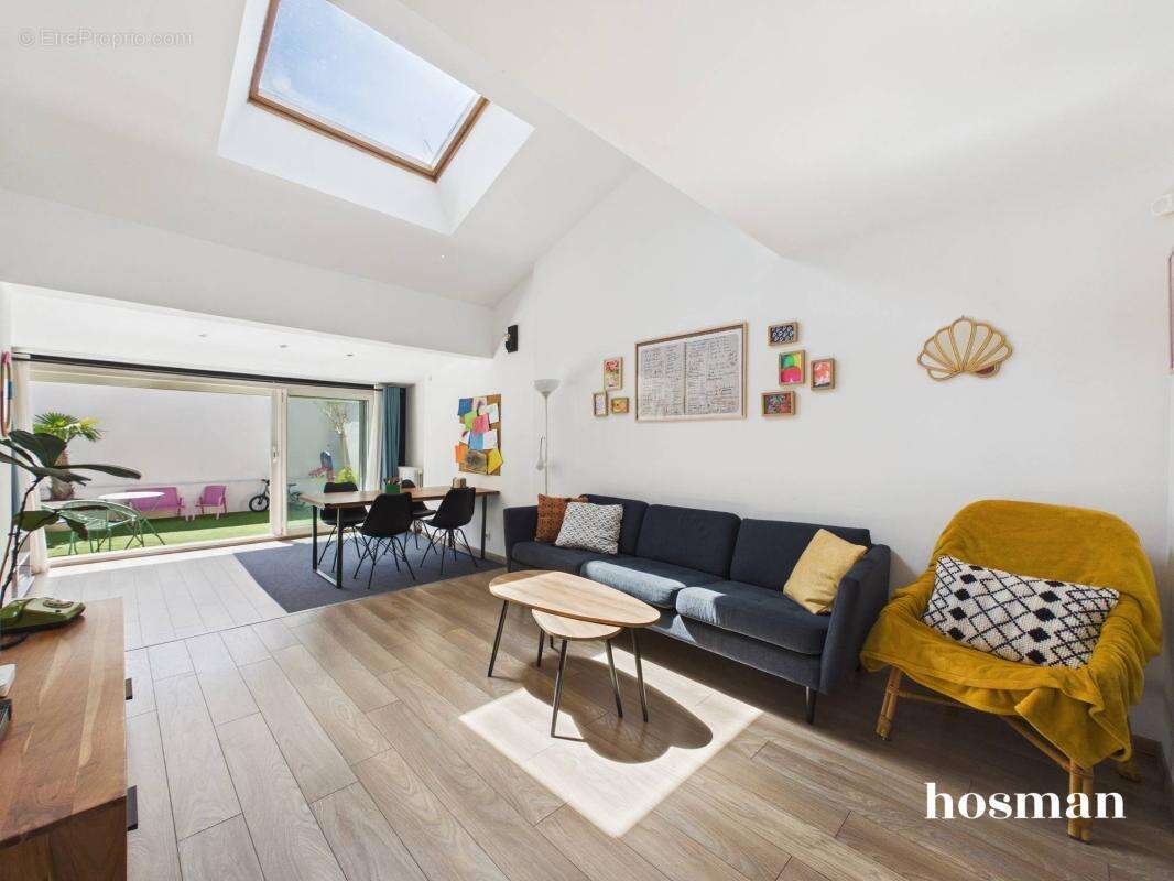 Maison à NANTERRE