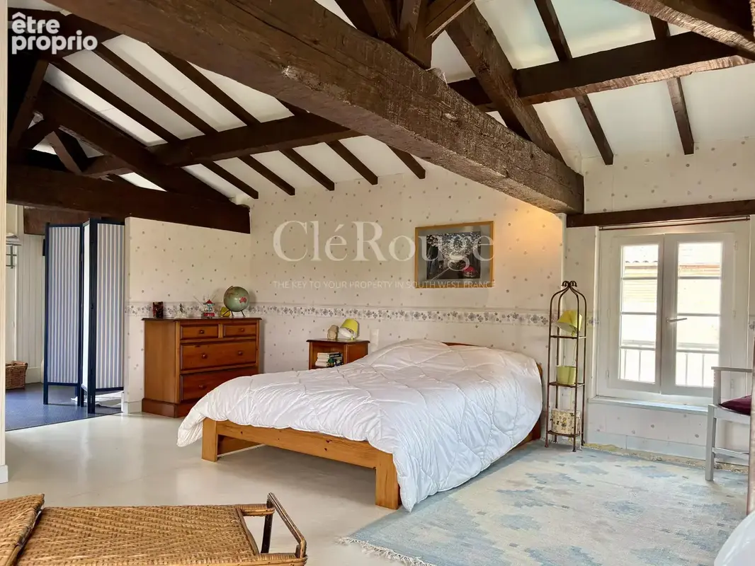 Élégante propriété de caractère avec appartement indépendant, piscine et vues dégagées - photo 26