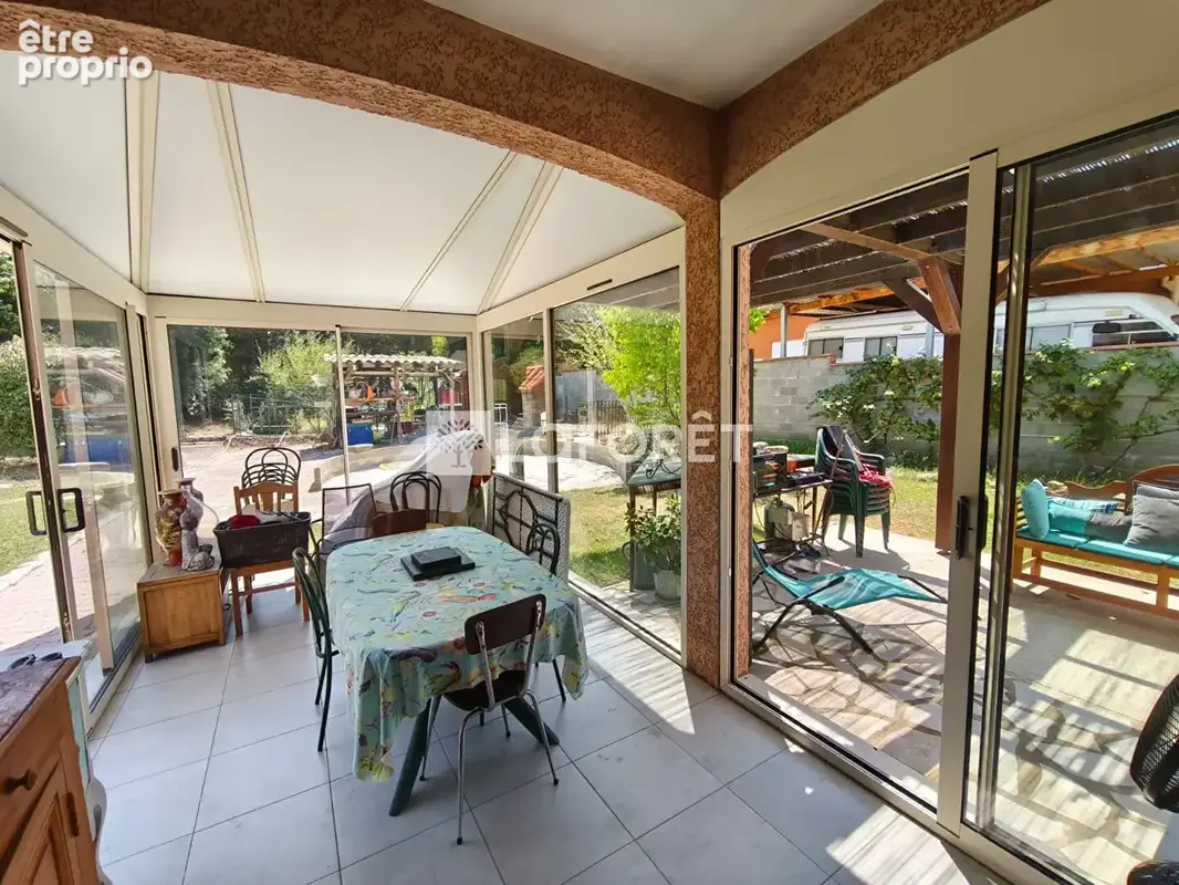Maureillas : Charmante maison de plain-pied avec jardin et panneaux solaires - photo 12
