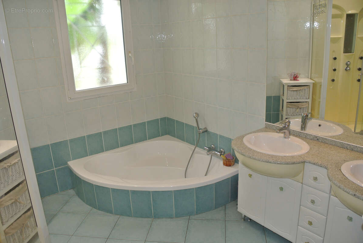 Maison à MIRAMONT-DE-GUYENNE