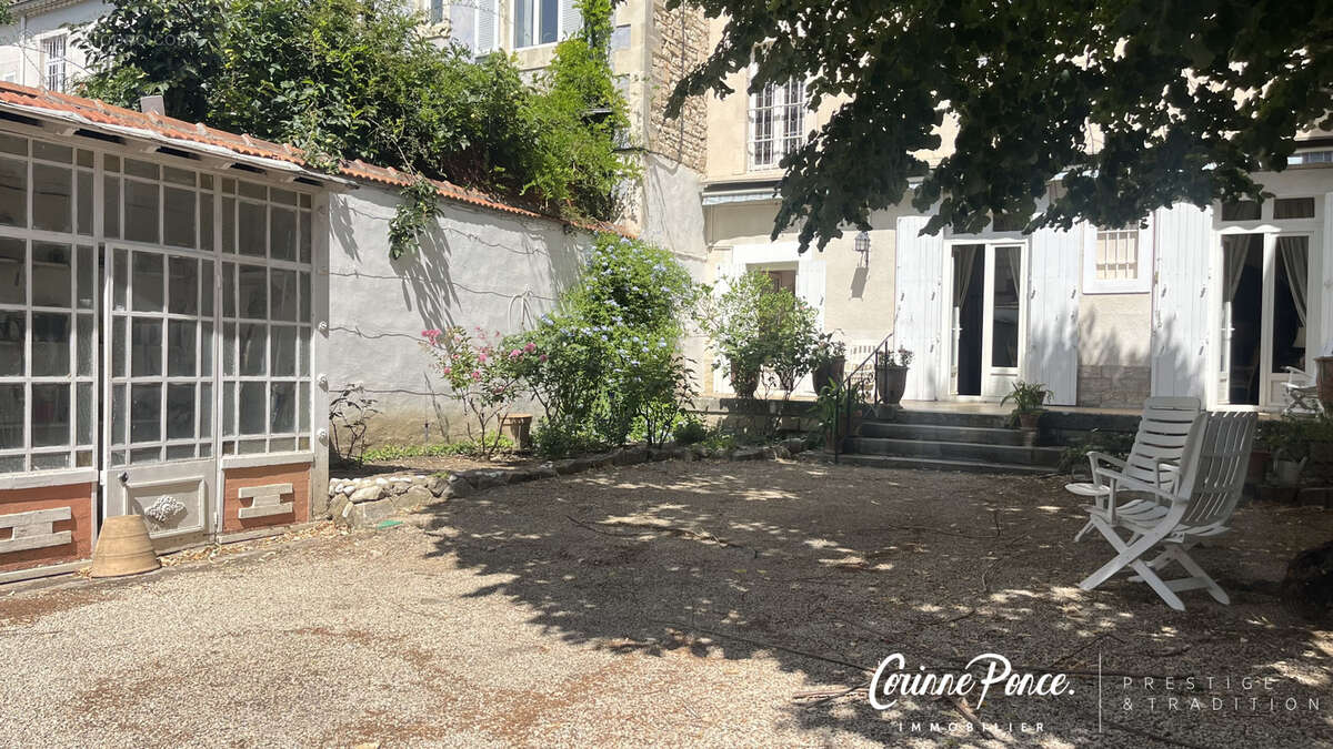 Maison à NIMES