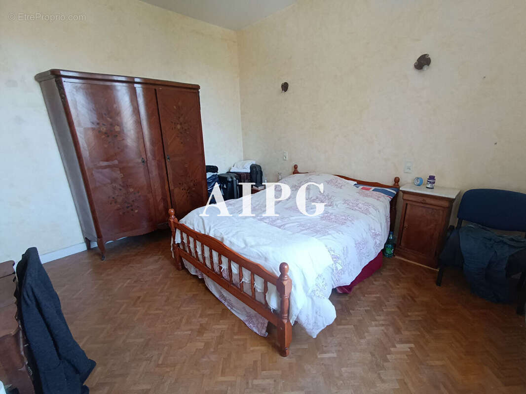 Mael-Carhaix, maison avec dépendances à vendre - photo 8