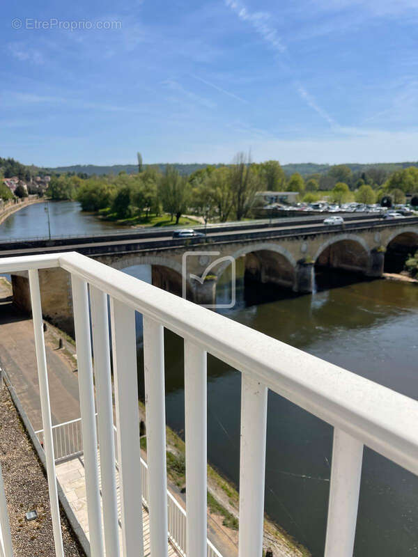 Appartement à LE BUGUE