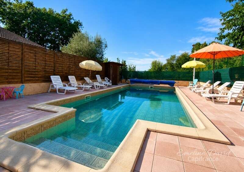 Secteur recherché – Maison de plain-pied avec piscine sur environ 7 000 m² - photo 3