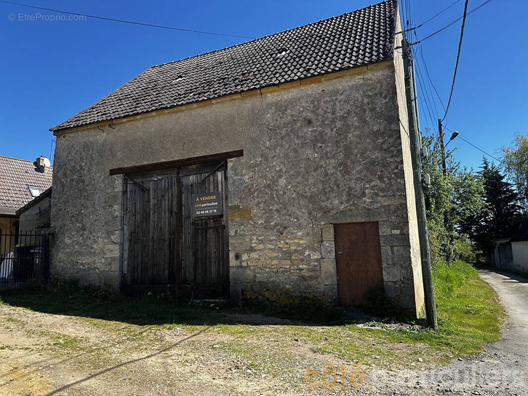 Maison à SAINT-AMAND-MONTROND