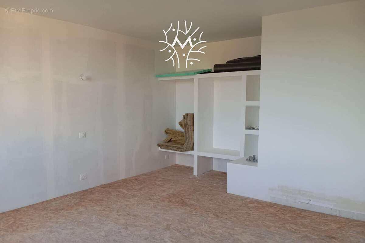 Maison à BERTONCOURT