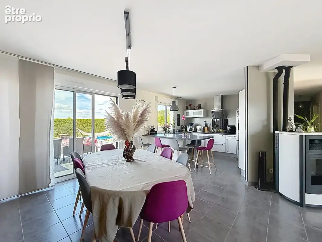 Maison plain-pied avec piscine  6 pièces, 4 chambres 128m² - photo 5