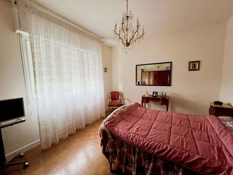 Maison à AIGUILLON