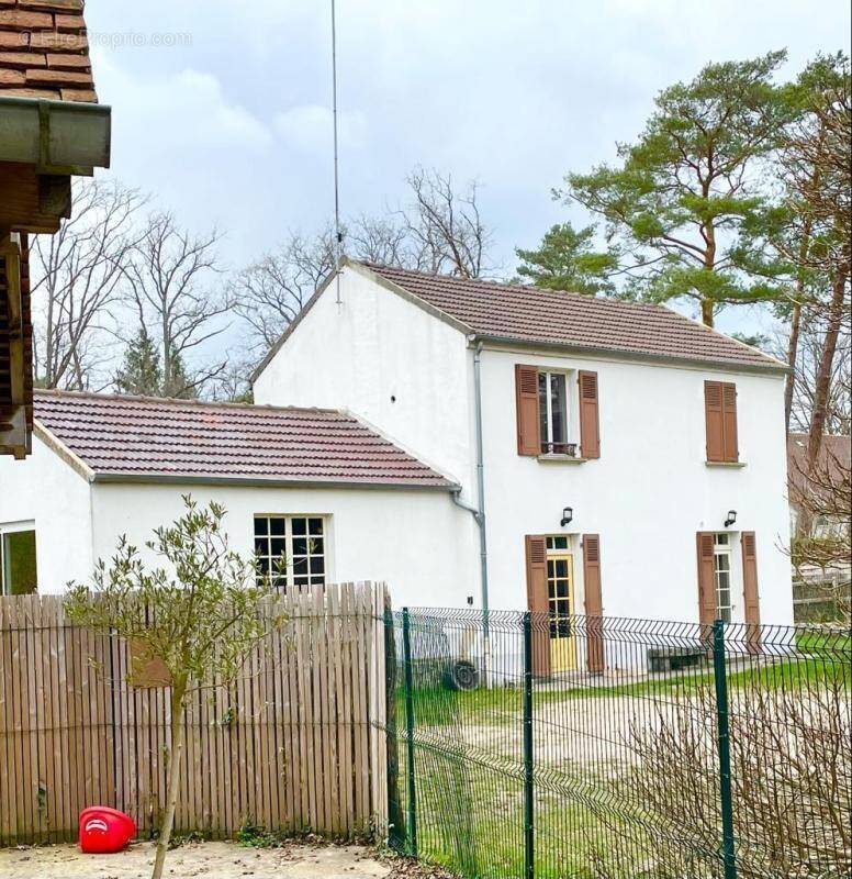 Maison à ARBONNE-LA-FORET