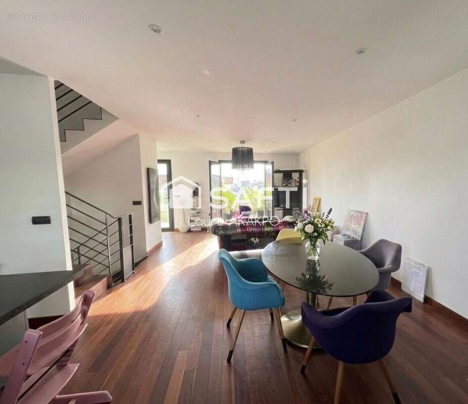 Photo 2 - Maison à BRY-SUR-MARNE