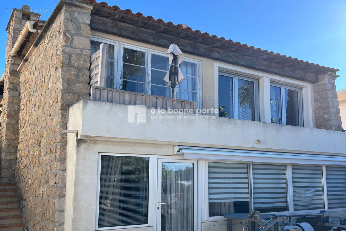 Maison à SIX-FOURS-LES-PLAGES