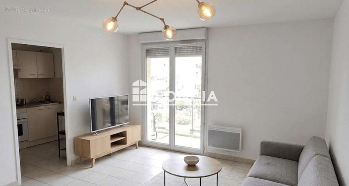 Appartement à MAZERES