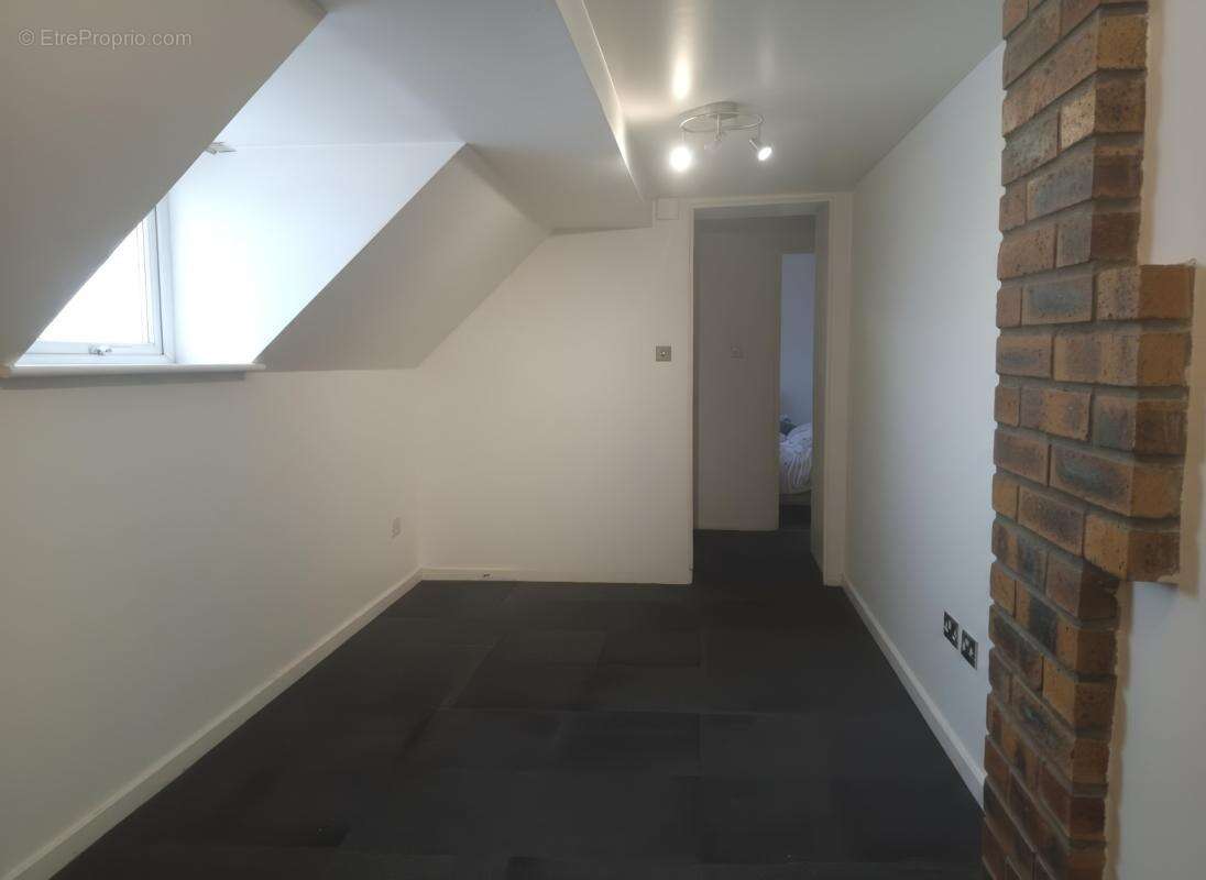 EXCLUSIVITE Magnifique Longère en pierre de 222 m² - avec dépendances - VAL D'ARRY (14210) - photo 26
