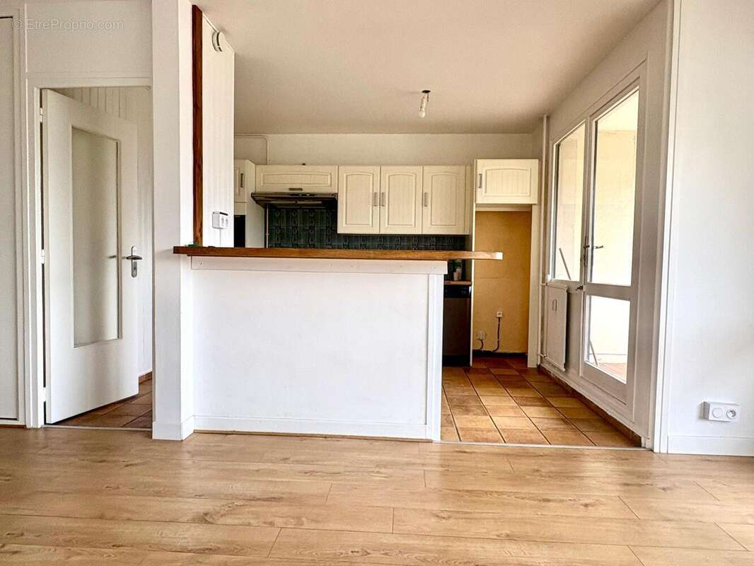 Photo 2 - Appartement à ECHIROLLES