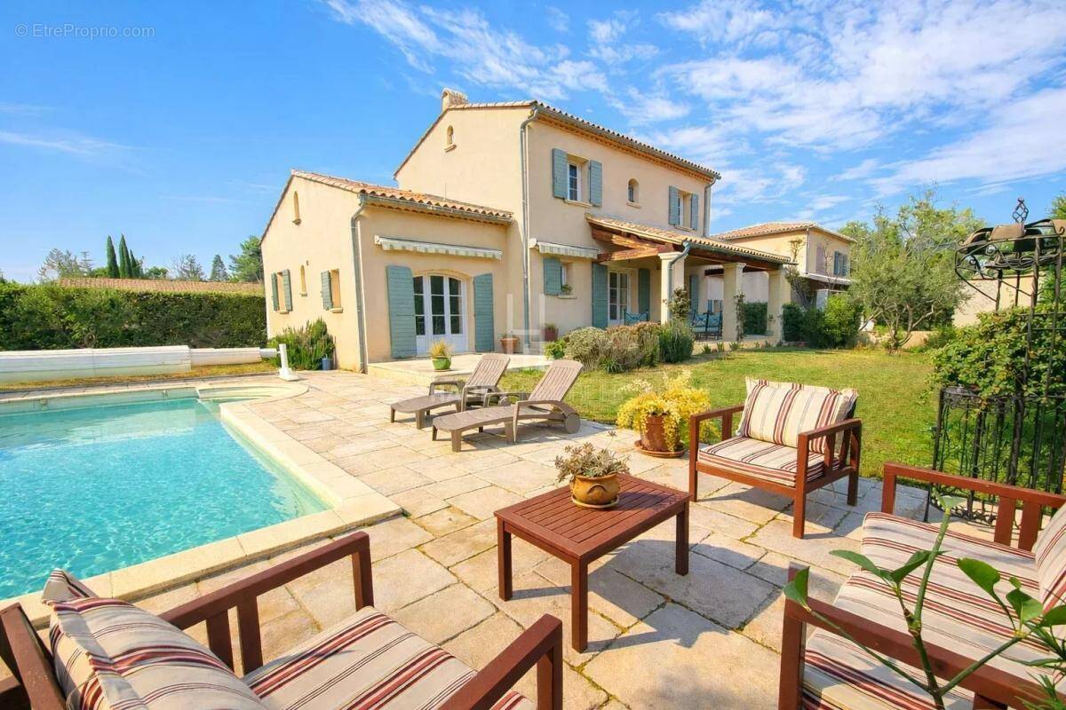 Maison à BARBENTANE