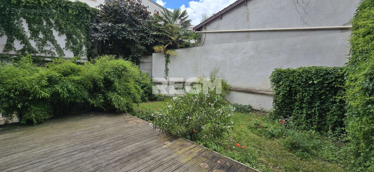 Appartement à SAINT-DENIS