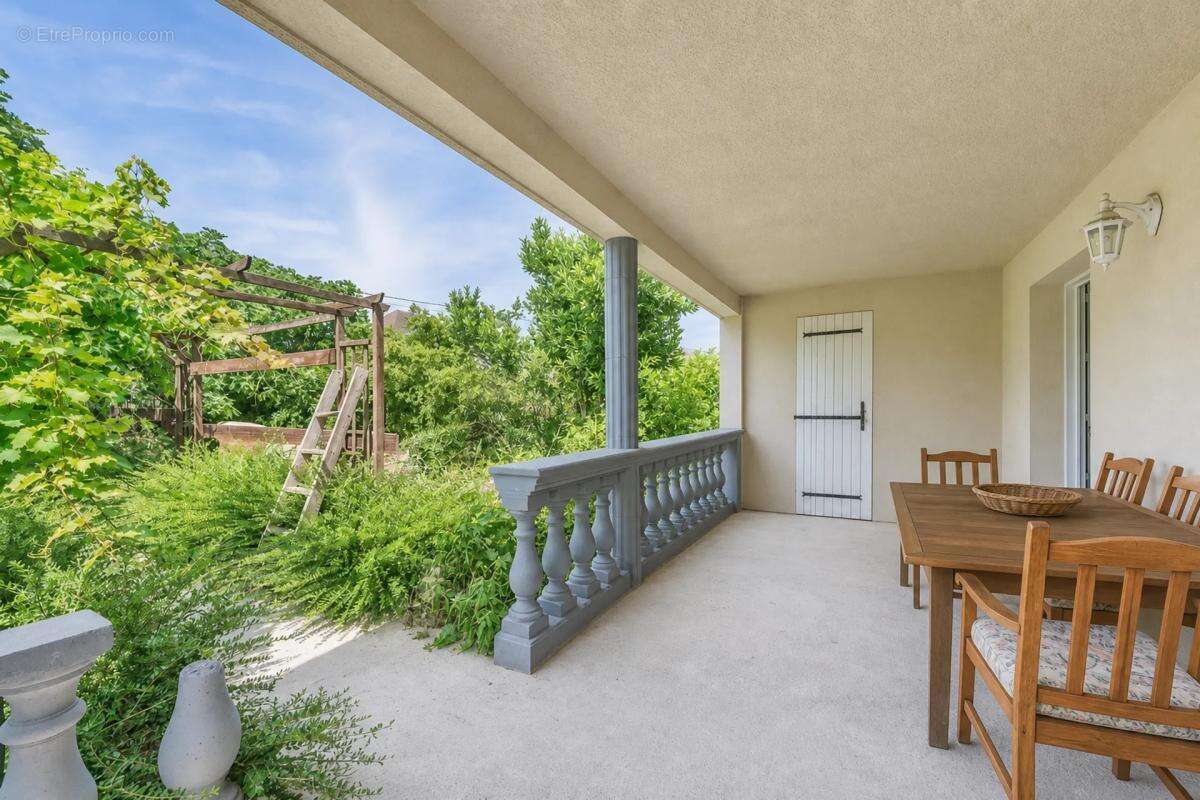 Maison de 7 pièces de 130 m² situé à Meaux - photo 3