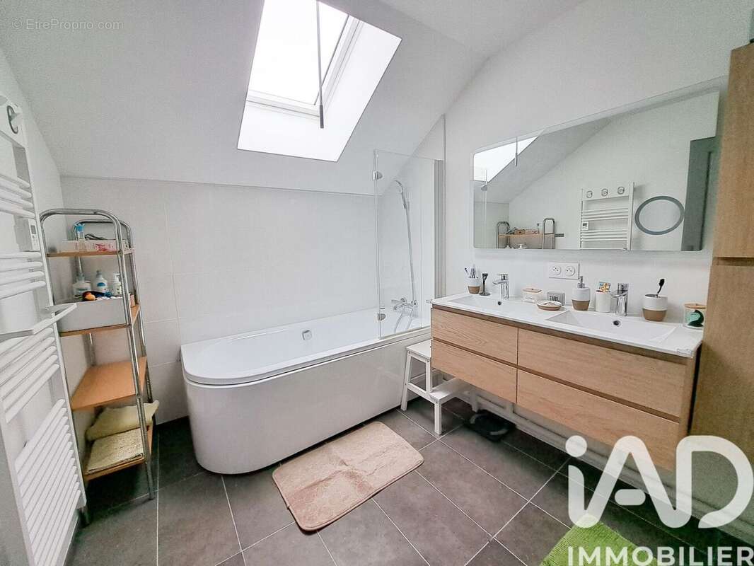 Photo 8 - Maison à LE PERREUX-SUR-MARNE