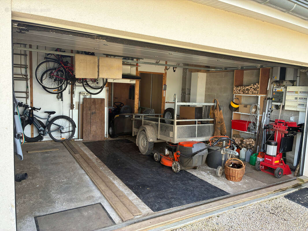 Maison à GOYENCOURT