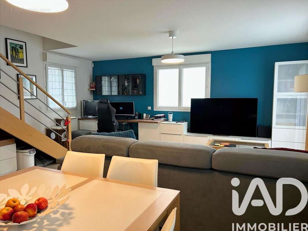 Photo 2 - Appartement à SARTROUVILLE