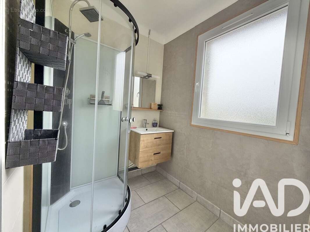 Maison 93 m² à Lessay  - photo 8