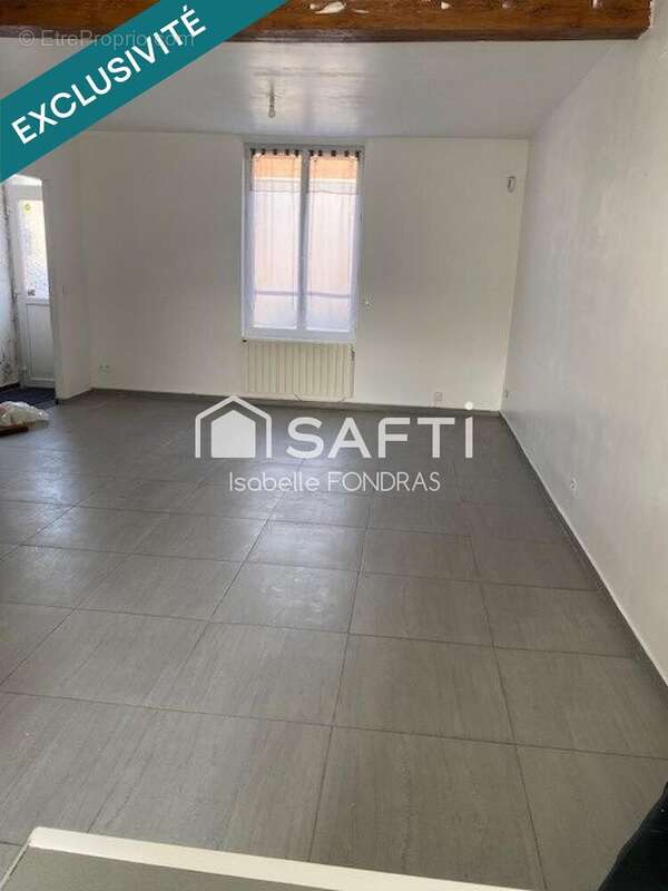 Photo 2 - Maison à SAINT-QUENTIN