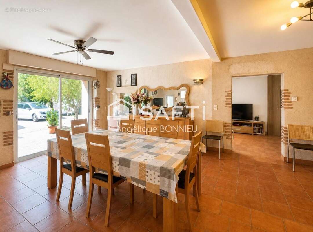 Maison 145 m² à Montesquieu  - photo 4