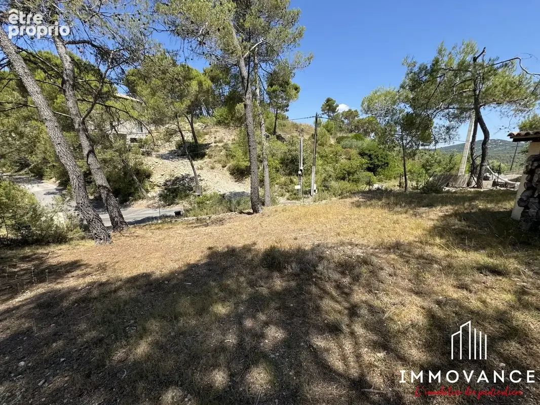 Photo Terrain à Saint-Bauzille-De-Montmel au prix de 190 000€