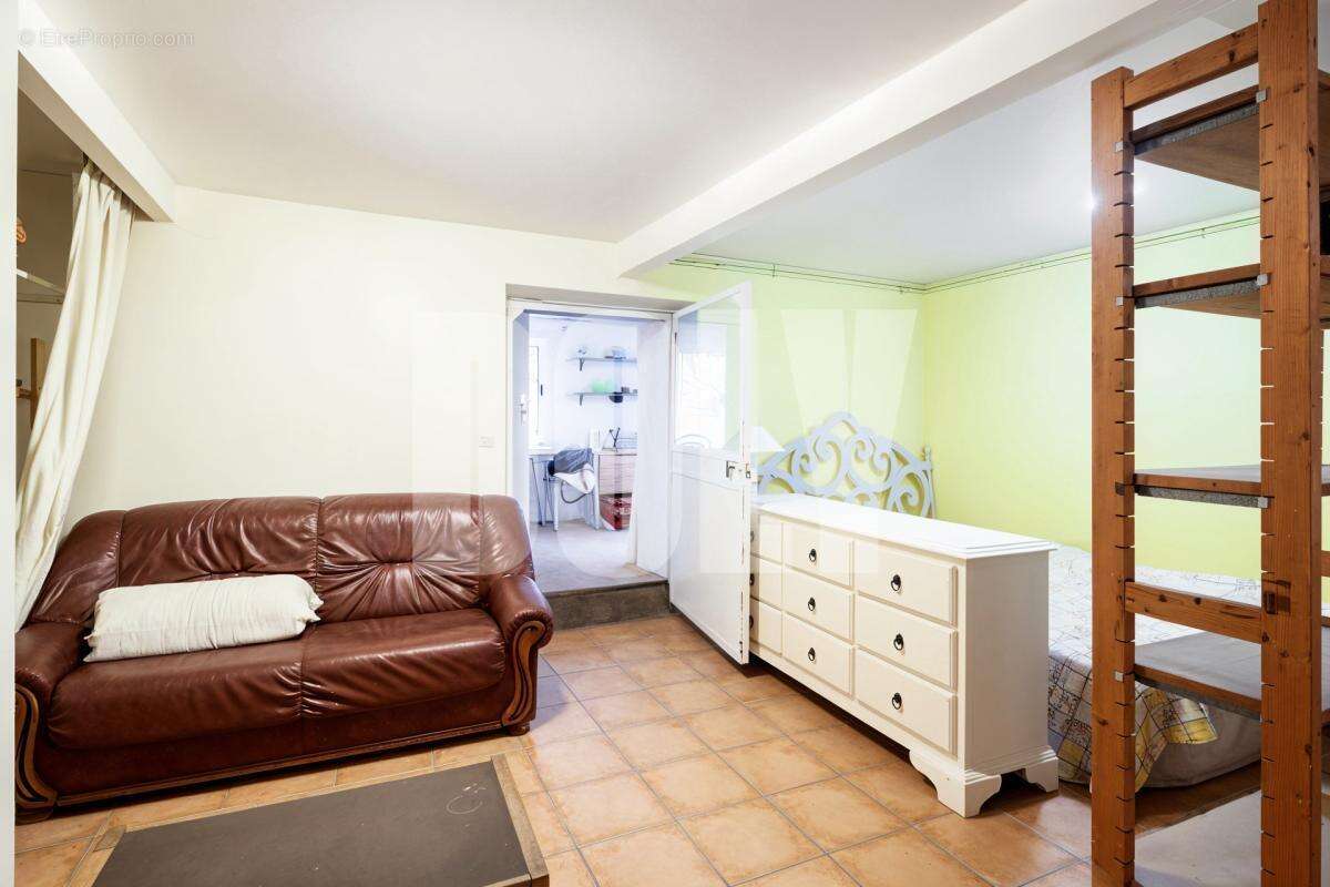 Maison à SAINT-DENIS