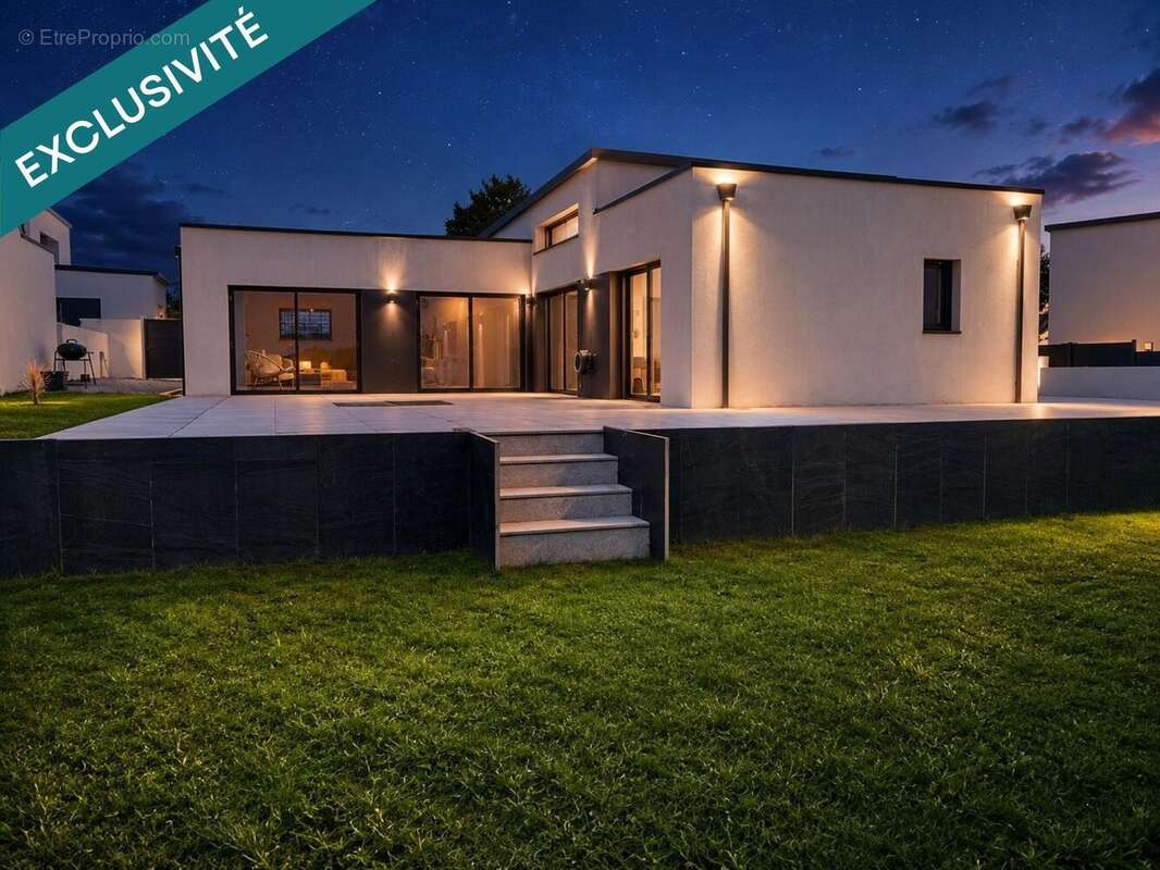 Photo 4 - Maison à LANDIVISIAU