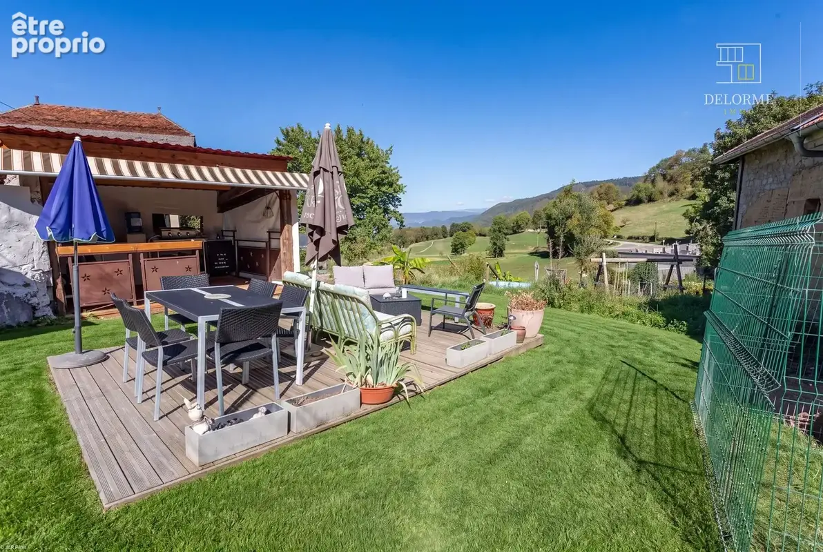 Belle maison rénovée avec super vue et grange - photo 10